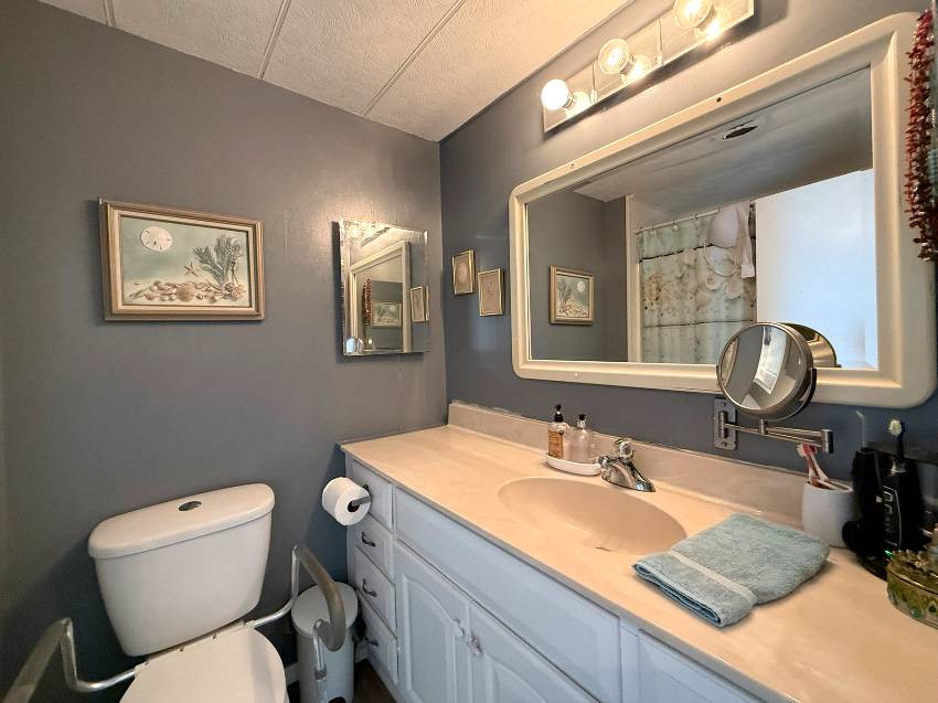 456 Coco Plum Way a Ellenton, FL Mobile or Manufactured Home for Sale